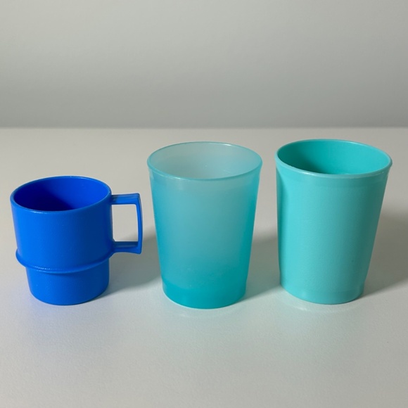 Vintage Children's Mini Tupperware Set of 9 (33Y) - Picture 2 of 8